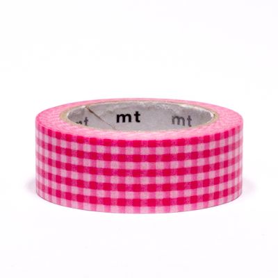 delicate checkered pink